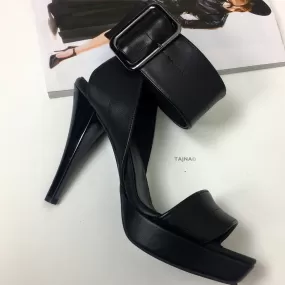 Black Bold Belted Heeled Shoes 13 cm