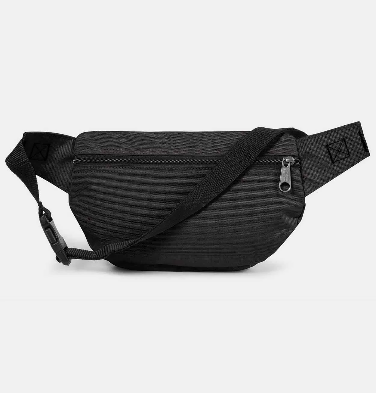 Eastpak Doggy Bag in Black