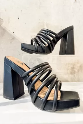 Elea Black Heel