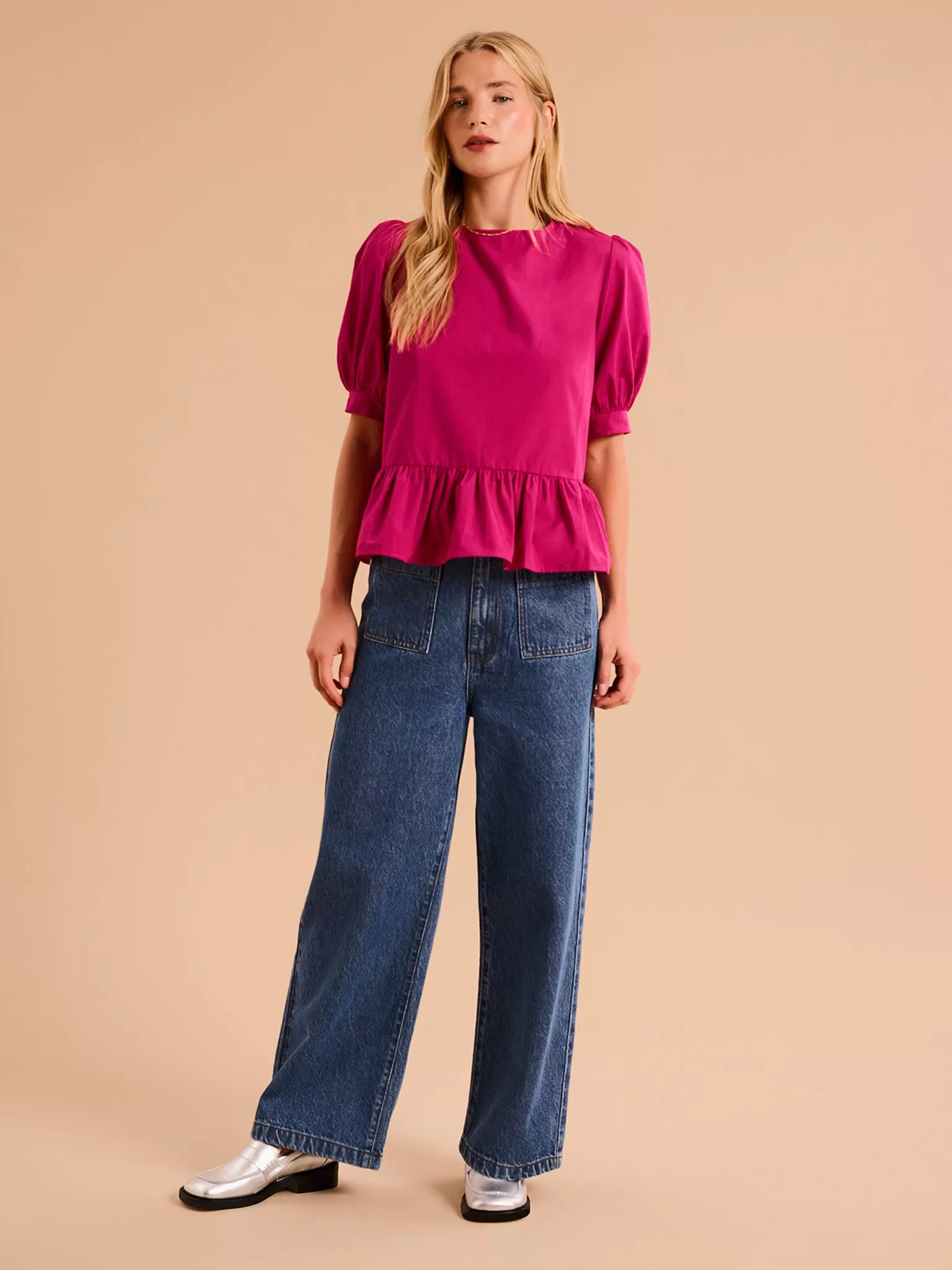 Ellie Frill Hem Puff Sleeve Cotton Blouse in Magenta