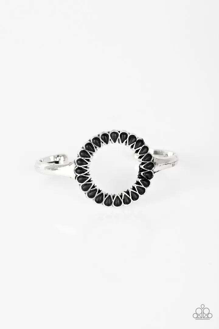 Paparazzi Divinely Desert - Black Bracelet