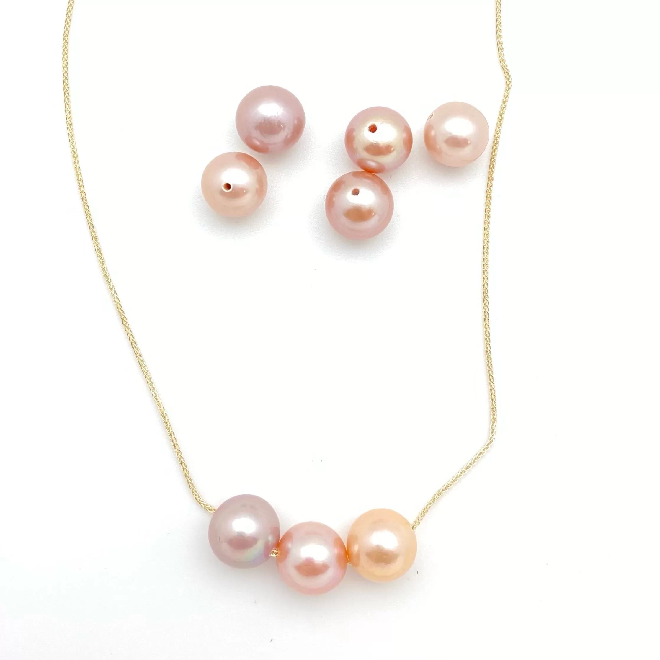 Pearl for threader chain