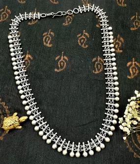 The Silver Antique Necklace